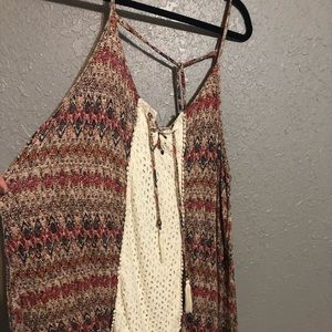 Maurices Size 4 Open-Back Patterned Tank Top